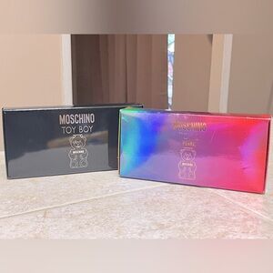 Low start✨2 NIB Moschino Toy Boy & Toy 2 Pearl Fragrance travel sets